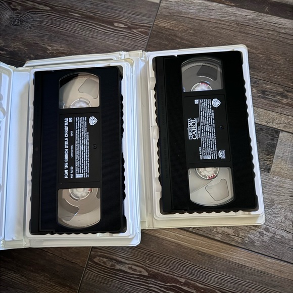 A Christmas Carol and How the Grinch Stole Christmas VHS 📼 - Picture 3 of 4